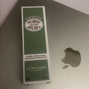 L’Occitane ALMOND SUPPLE SKIN OIL NWT